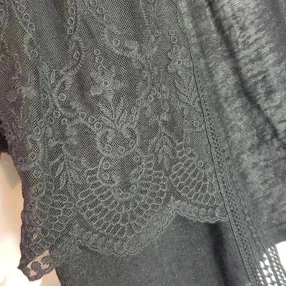 Maurices Cardigan Lightweight Black Embroidered Mesh Lace Quarter Sleeves NWT - Picture 9 of 15